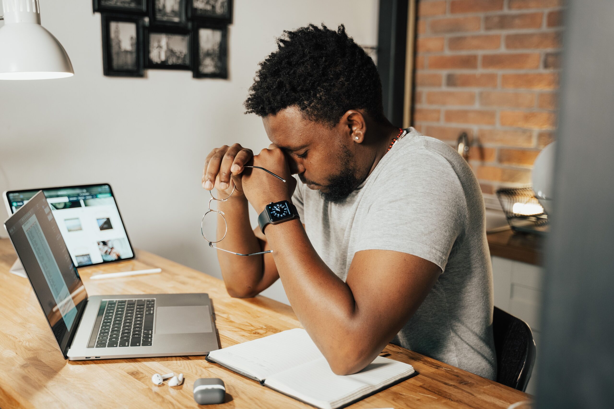 Dry Eye Symptoms: When to Schedule an Eye Exam in Maryland